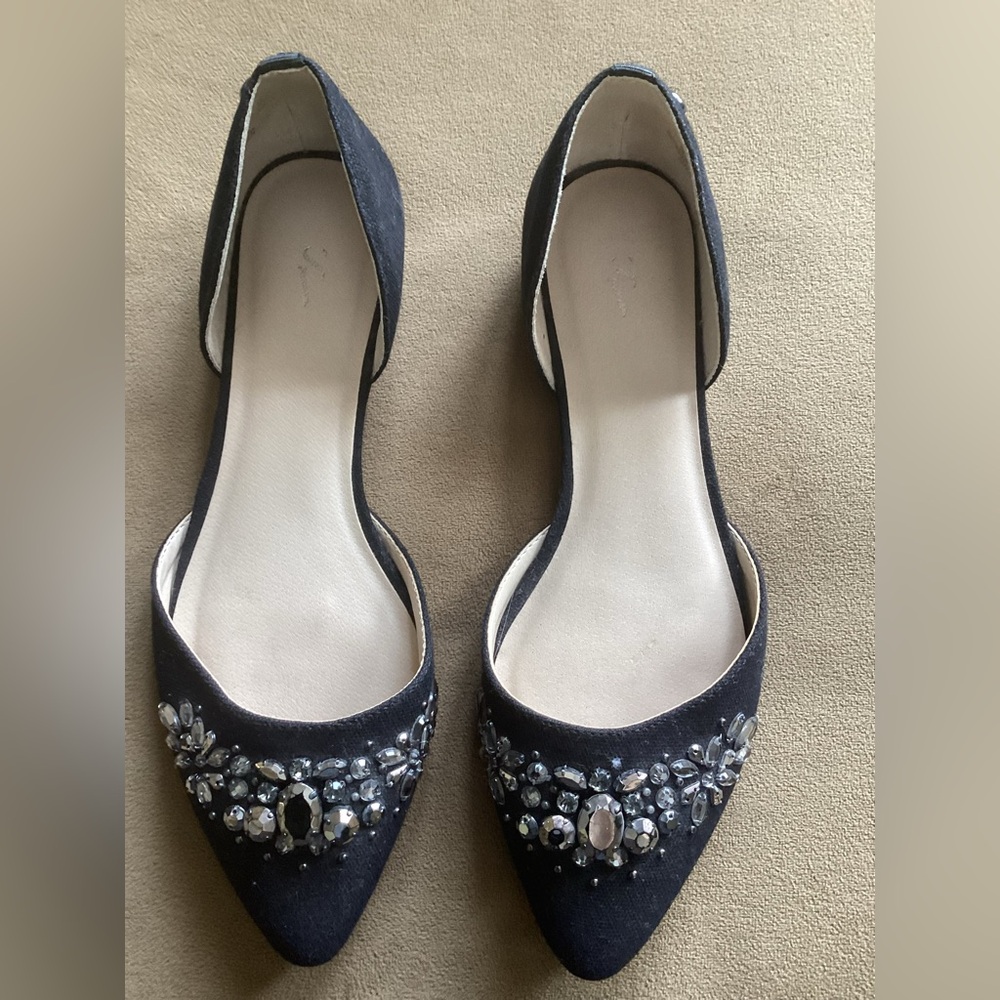Vera Wang Black Suede Flats (Reduces)